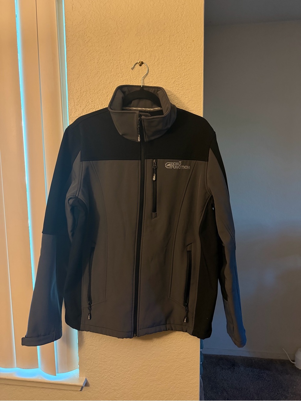 Men's Ecko Function Softshell Jacket S